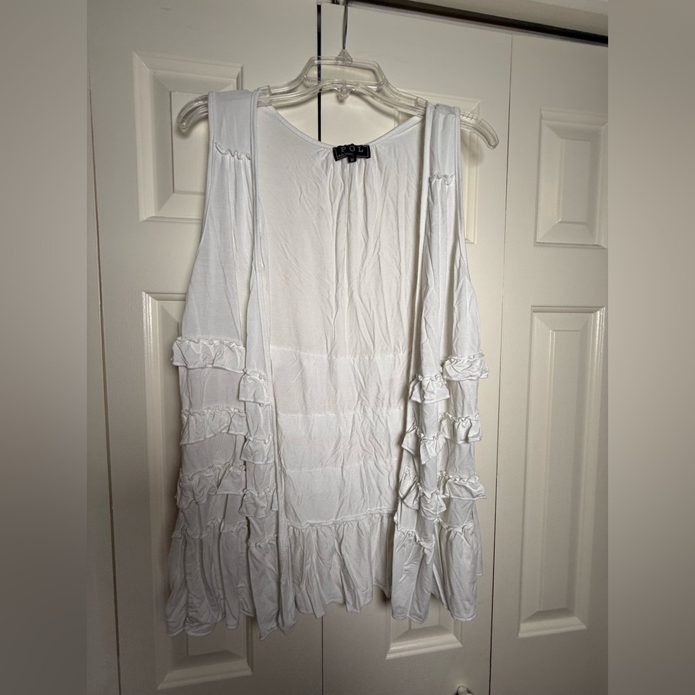 POL White Ruffle Vest - Picture 2 of 12